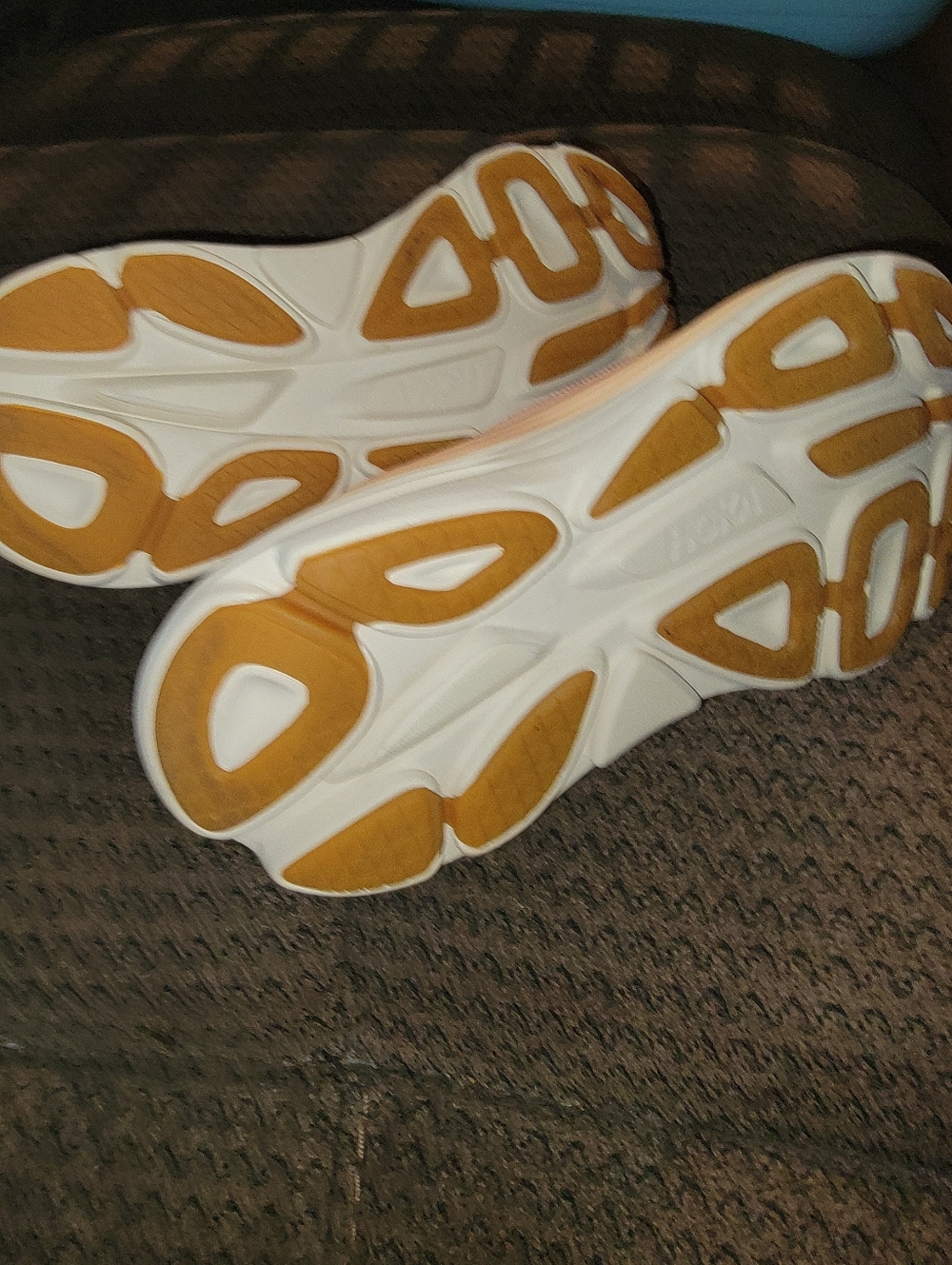 Hoka BONDI 8 Women's Peach/Pink Running Sneakers - Picture 4 of 13